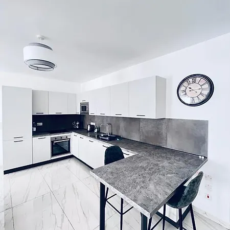 Luxury Two Bedroom With Sofa Bed Sliema, Tigne Point! Apartment